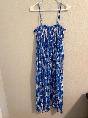 Easel Los Angeles Blue White Floral Smocked Strappy Square Neck Midi Dress L